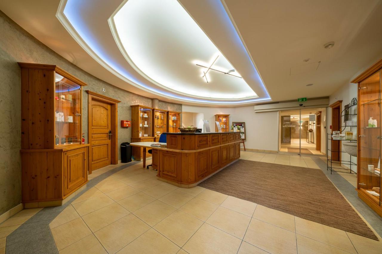 Dolomiten Residenz - Sporthotel סיליאן מראה חיצוני תמונה