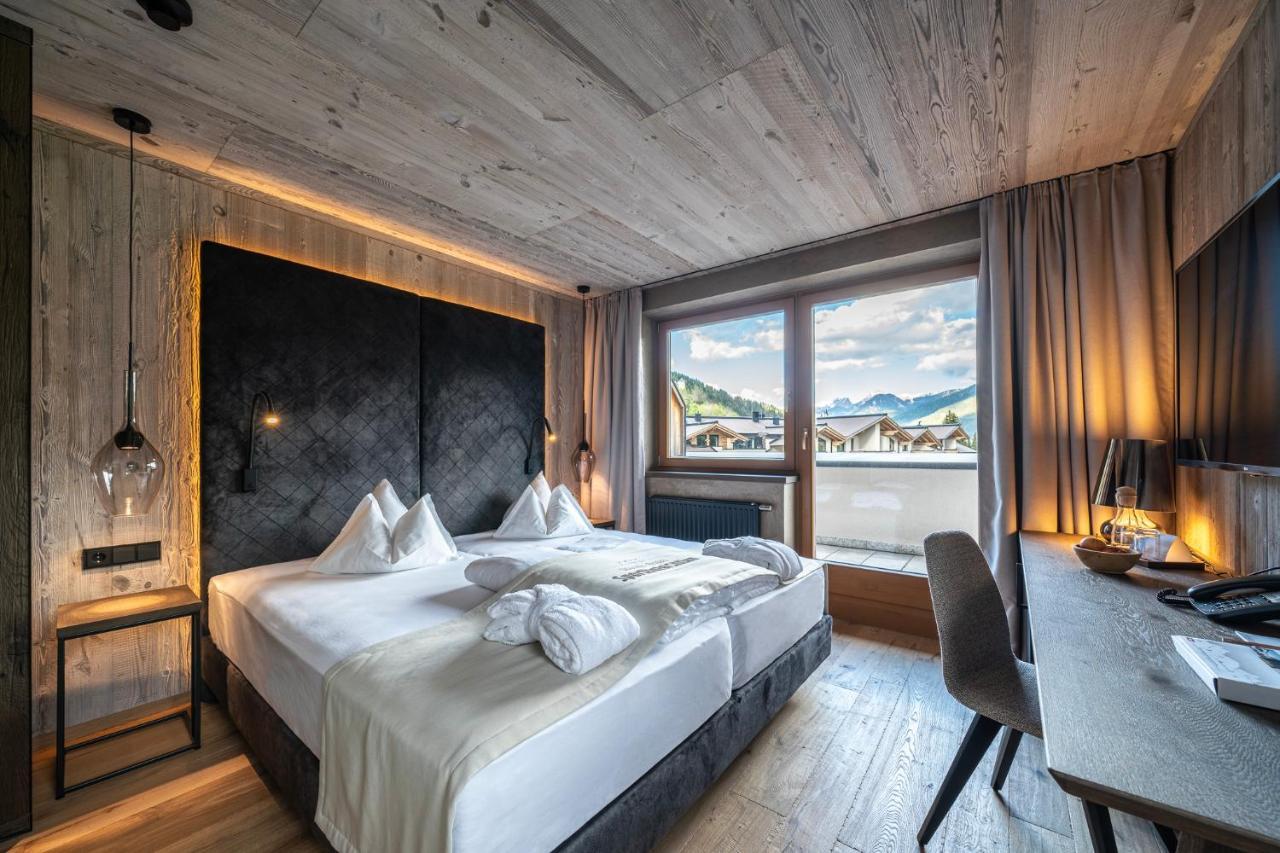 Dolomiten Residenz - Sporthotel סיליאן מראה חיצוני תמונה