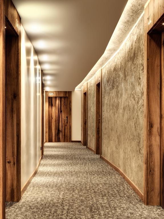 Dolomiten Residenz - Sporthotel סיליאן מראה חיצוני תמונה